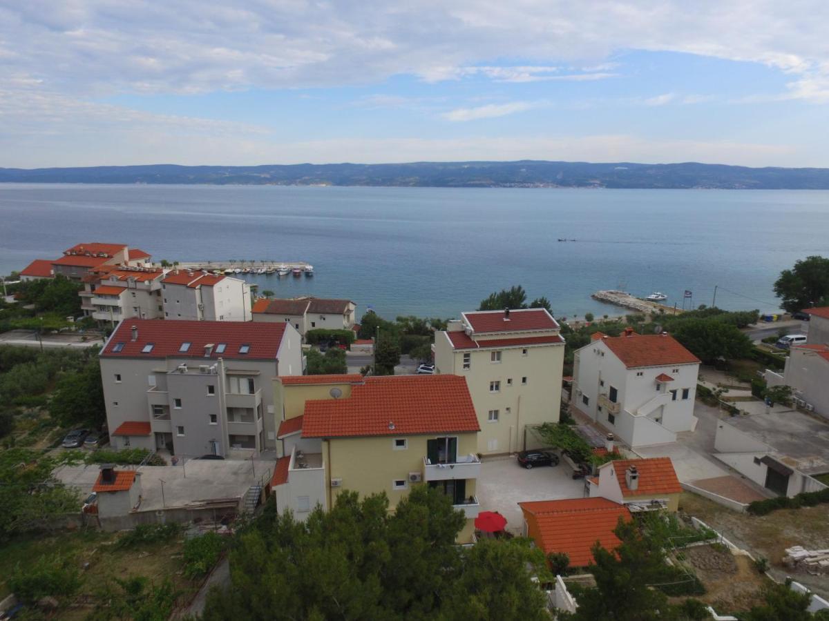 Apartments Villa Sunce Dugi Rat Eksteriør bilde